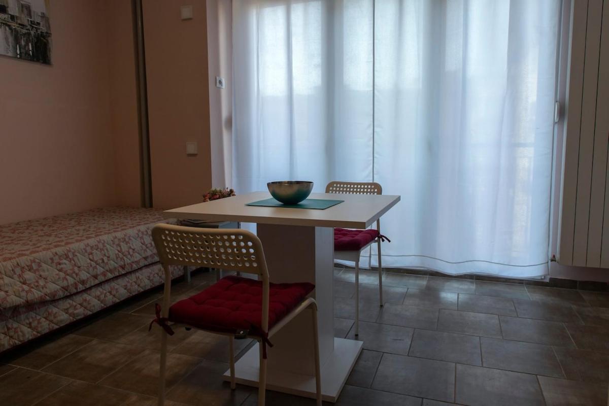 Anrora 4 Apartment *